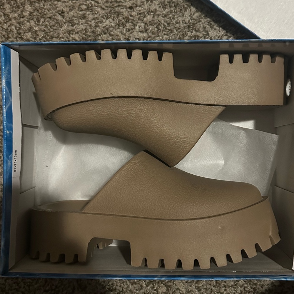 Jeffrey Campbell Beige Platform Mules